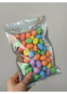 Яйця пасхальні кольорові з чорним 1.8х2.5см (50шт) L00719