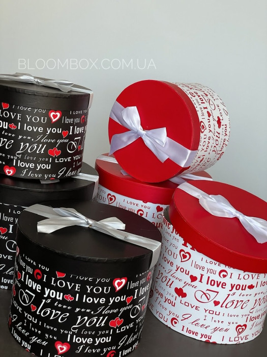 Тубуси «Love» білі J01024